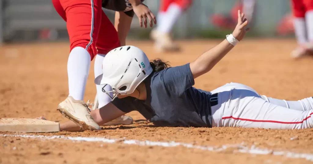 what is a crow hop in softball