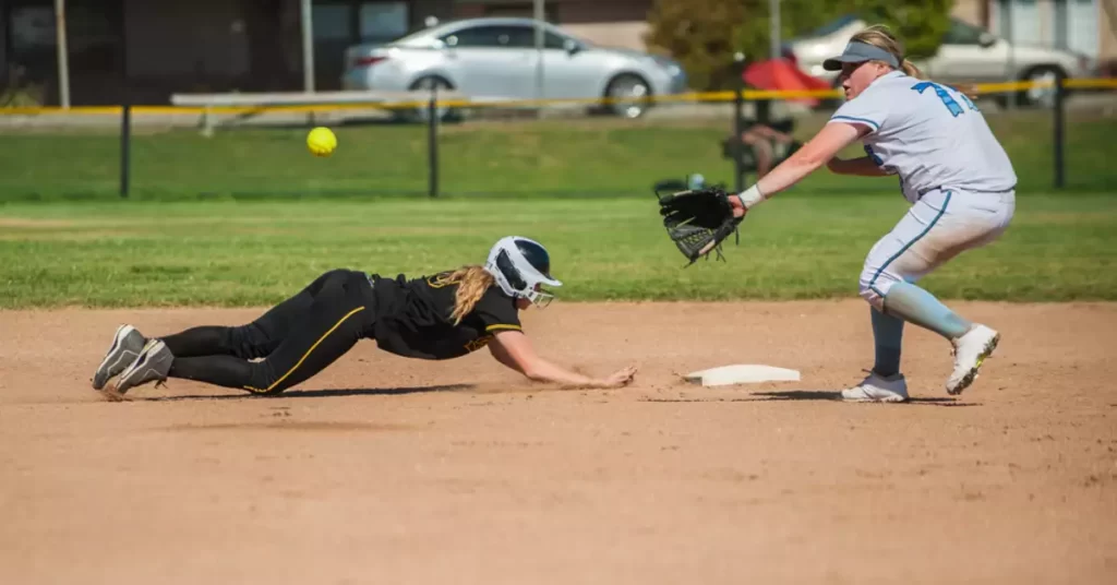 what is a softball showcase