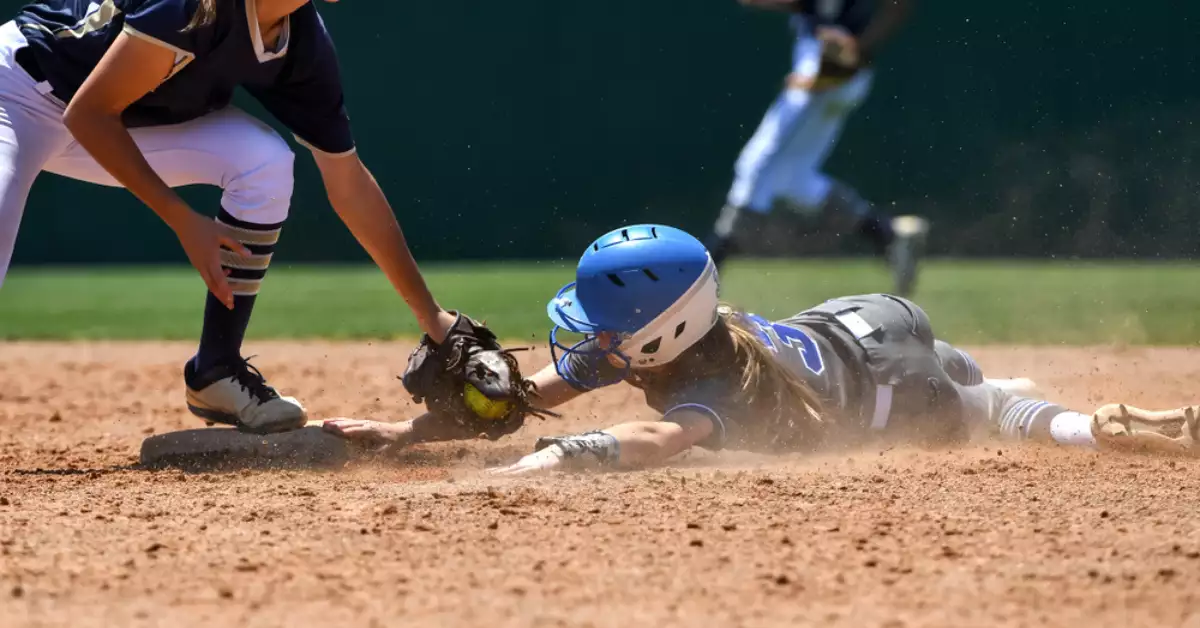 what is the fastest softball pitch ever